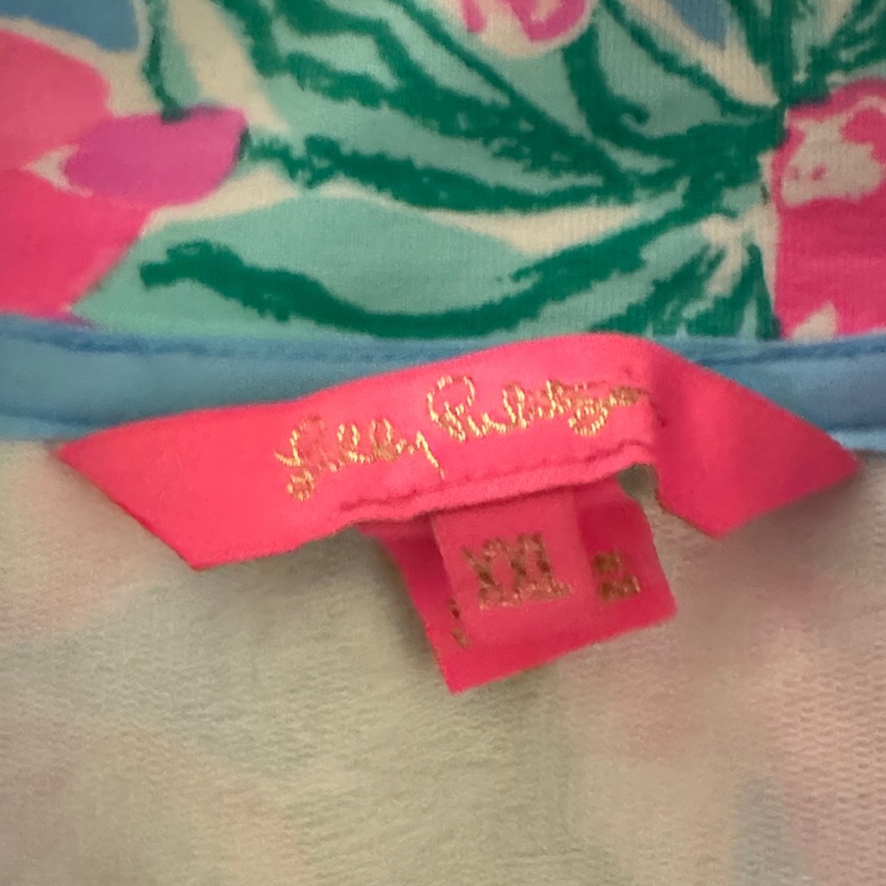 Lilly Pulitzer Pink and Green Floral Sweatshirt xxl.  Full zip - Picture 2 of 3